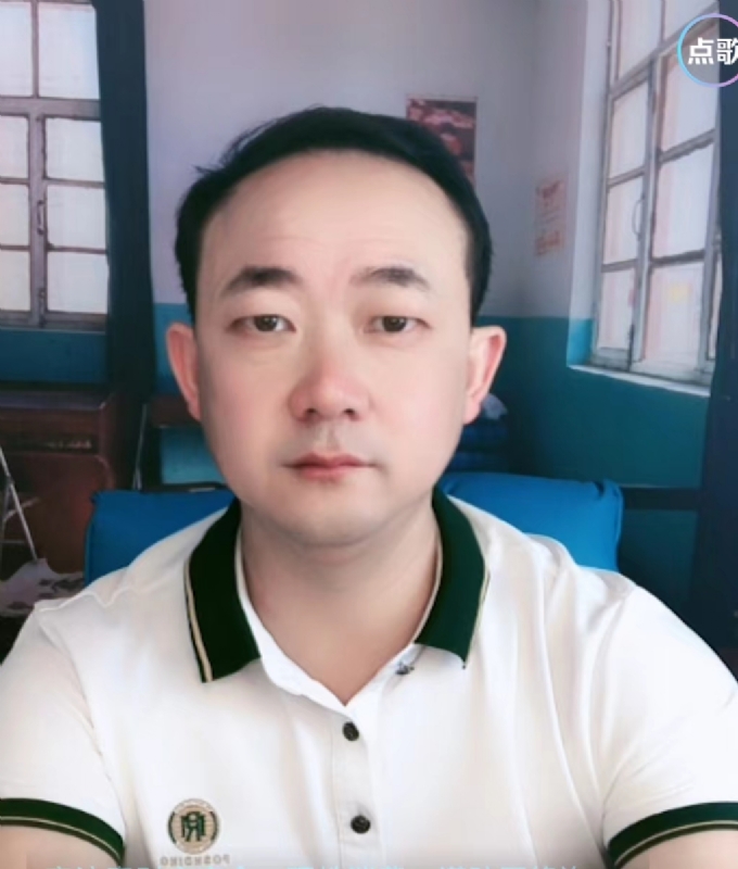 成秀才的第二张照片--海南认干亲服务网